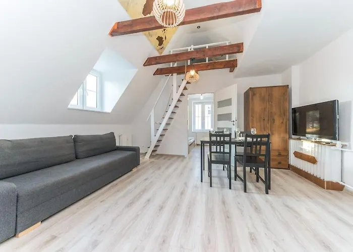 Hello Apartments Sw Ducha Loft For 6 Guests